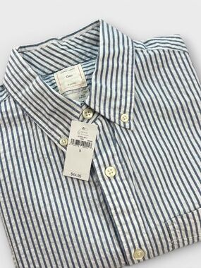 GAP Mens Seersucker Button Up Shirt Short Sleeve Stripe SMALL NWT Summer Coastal